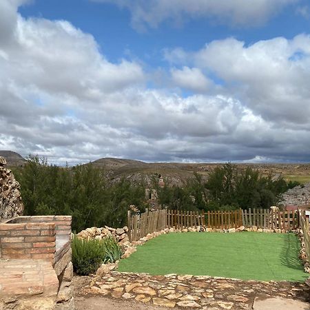 El Balcon De Reznos, Soria Villa Bagian luar foto