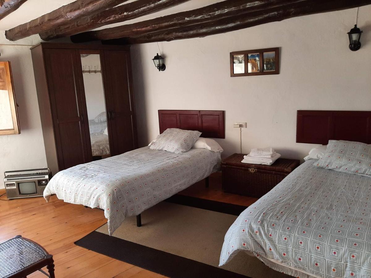 El Balcon De Reznos, Soria Villa Bagian luar foto